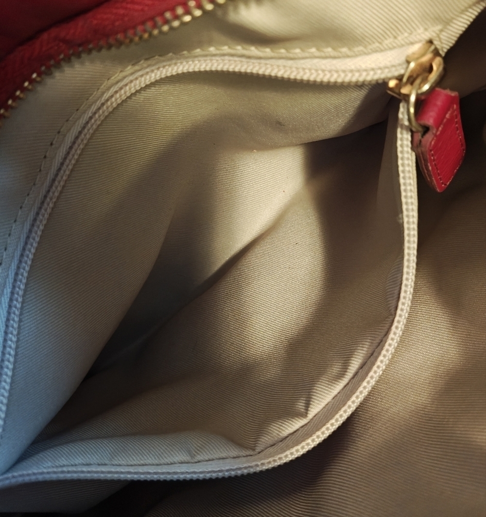 Valentino Vanille Red Quilted Chain Shoulder Bag - Picture 8 of 14